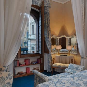 120   Honeymoon Suite Dettaglio