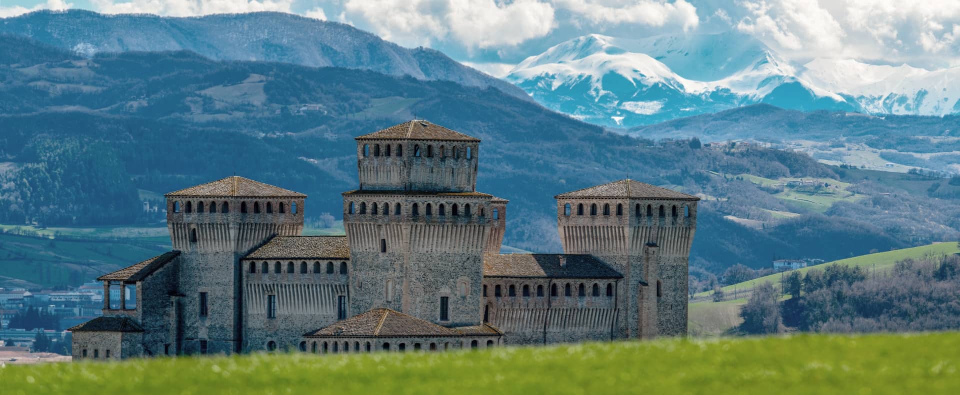 Castello Torrechiara   Full