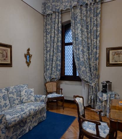 08 Gallery Honey Moon Suite