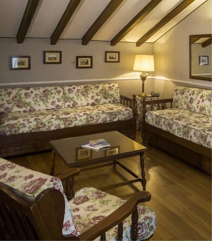 14 Gallery Family Suite