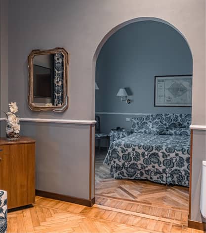 11 Gallery Junior Suite